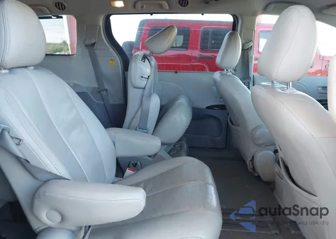 2011 Toyota Sienna Le V6 из США, поврежденный, VIN 5TDKK3DC5BS040082